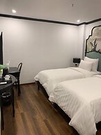 Aquarius Premium Hotel