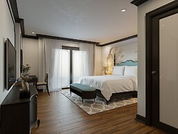 Aquarius Premium Hotel