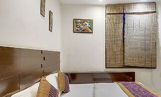 Hotel Sunrise Dx @ Opposite New Delhi Railway Station