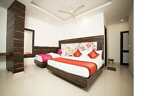 Hotel Sunrise Dx @ Opposite New Delhi Railway Station