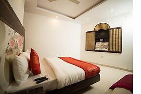 Hotel Sunrise Dx @ Opposite New Delhi Railway Station