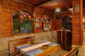 Sapaxa Spring Garden Ecolodge