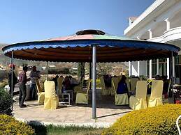 Lake View Hotel & Resort