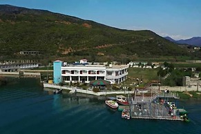 Lake View Hotel & Resort