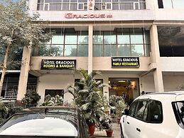 HOTEL GRACIOUS