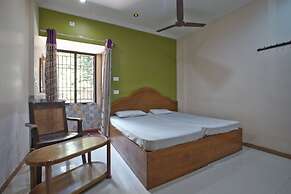 JAYA BHARATHI LODGE