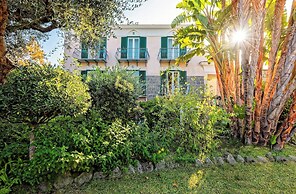 Corallo Blu Hotel De Charme