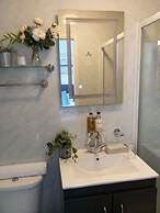 Garway Lodge Guest House