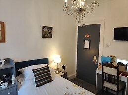 Garway Lodge Guest House