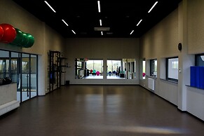 WR SPORT HOTEL
