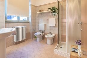 Jewel of Varenna in Perledo