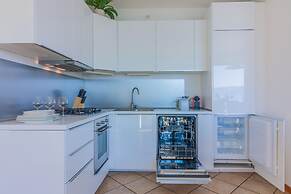 The Patio Over Varenna