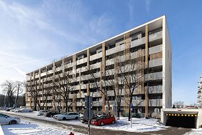 Prandoty Apartment by Renters Prestige