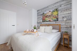 Prandoty Apartment by Renters Prestige