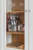 Prandoty Apartment by Renters Prestige