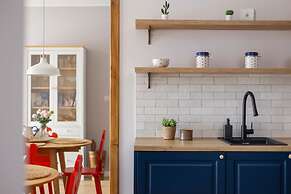 Prandoty Apartment by Renters Prestige