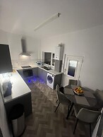 Cosy Home Perfect for Families and Contractors