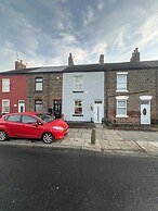 Cosy Home Perfect for Families and Contractors