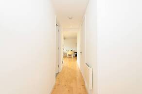 Leeds - Sleeps 4 - Pet Friendly - Parking - Gym