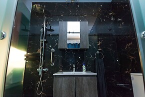 Modern Athenian City Center Studio