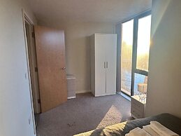 Adelphi Wharf Apartments by Beehosting