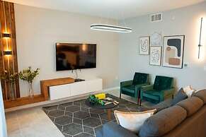 Lakeside Snooze At Storey Lake By Shine Villas 2 Bedroom Condo