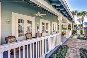 2142 Cape Sound 3 Bedroom Condo by RedAwning