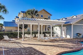 2142 Cape Sound 3 Bedroom Condo by RedAwning