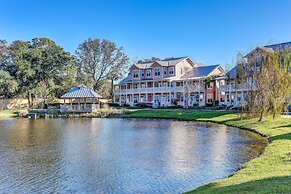 2142 Cape Sound 3 Bedroom Condo by RedAwning