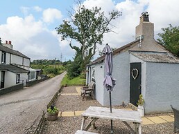 High Wreah Bolt Hole