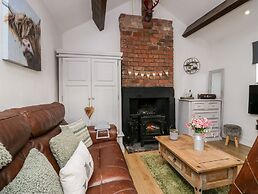High Wreah Bolt Hole