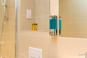 Skyvillion - Tower Point Enfield 2bed Wbalcony