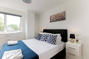 Skyvillion - Tower Point Enfield 1bed Wbalcony