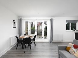 Skyvillion -vineyard Court- Enfield 1bed With Balcony