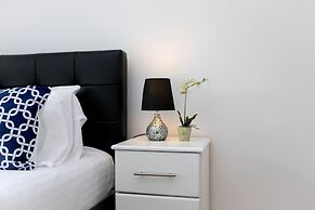 Skyvillion - Tower Point Enfield 1bed Wbalcony