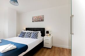 Skyvillion - Tower Point Enfield 1bed Wbalcony