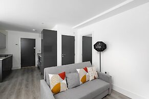 Skyvillion -vineyard Court- Enfield 1-bed Wgarden