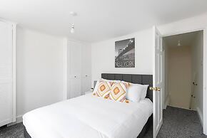 Skyvillion - Cozy 2 Bed Cottage In East Finchley