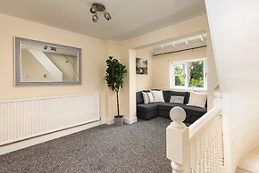 Skyvillion - Cozy 2 Bed Cottage In East Finchley