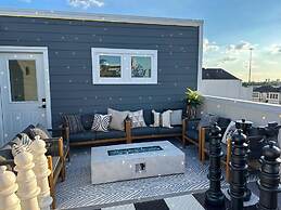 The Oasis Checkmate HTX Rooftop