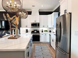 The Oasis Checkmate HTX Rooftop