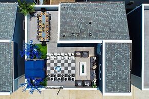 The Oasis Checkmate HTX Rooftop