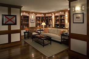 Palisade Palms Oceanfront Condo 5-star Amenities