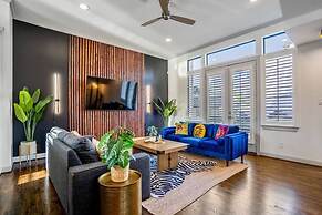 Urban Jungle Retreat in the HTX Skyline