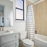 Urban Jungle Retreat in the HTX Skyline