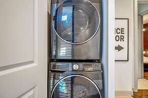 Urban Jungle Retreat in the HTX Skyline