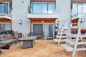 Classy Mission Beach Condo - 2Br Sleeps 7