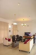 Holistic Villas Hills