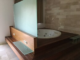 Gorgeous Family Pool Villa In Gocek