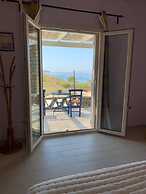 Relax Joy Villa - Easy Beach Access 150m Away